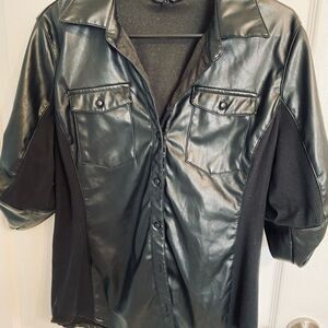 Ci Sono Blazer / Shirt / Jacket leather like soft fabric